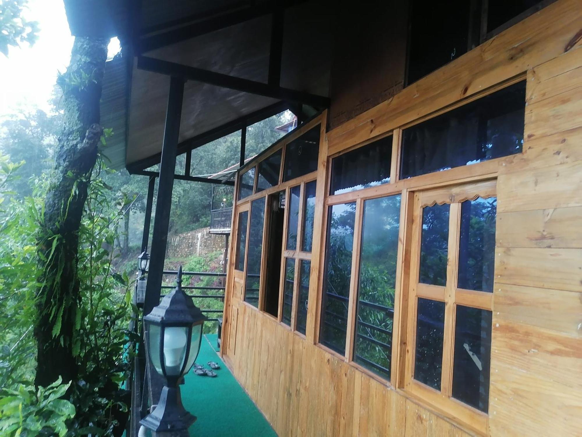 Jungle Crown Organic Homestay Nagarkot Exterior foto