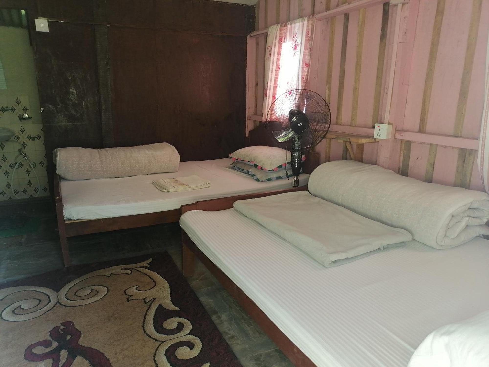 Jungle Crown Organic Homestay Nagarkot Quarto foto